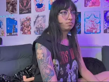 Stripchat Live Sex of snowblack_