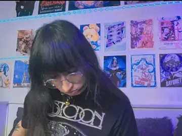 Stripchat Adult Webcam of snowblack_