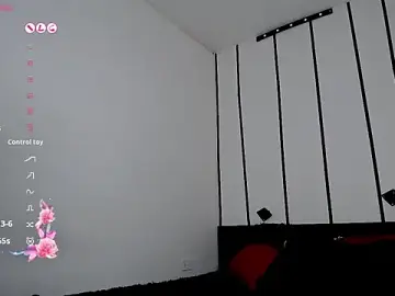 Stripchat Sex Cam of IsabellBigtitsxx
