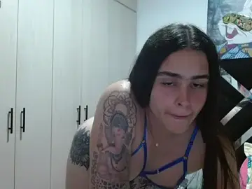Stripchat Sex Cam of SarithaBunny