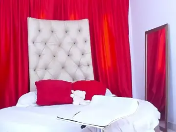 Stripchat Free Live Porn of luna_hoott