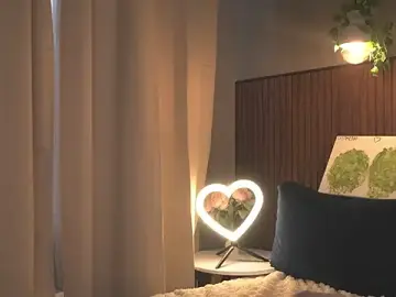 Stripchat Free Live Porn of pinkmangokiss