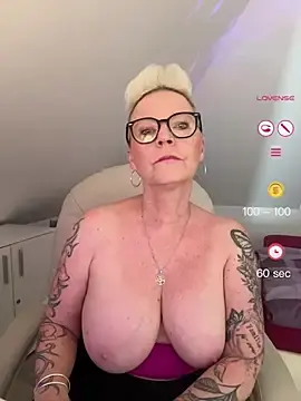 Stripchat Free Porn Cam of German_Milf