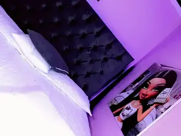 Stripchat Live Sex of CALLMEATENEA