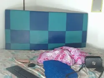 Stripchat Live Porn of kenia_nihiara
