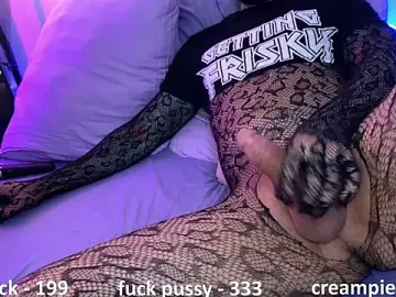 Stripchat Free Live Porn of 2_girls_1_dick