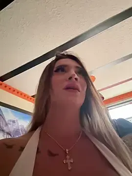 Stripchat Free Porn Cam of bunny_bicht