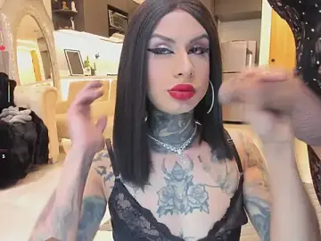 Stripchat Live Sex of luxyshy