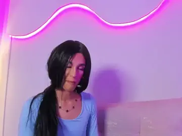 Stripchat Live Sex Cam of Lucy_salas