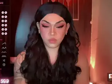 Stripchat Free Porn Cam of madam_agnes1