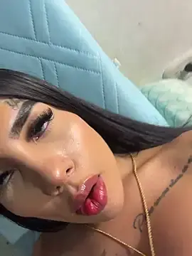 Stripchat Free Porn Cam of saragill323