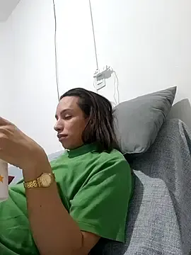Stripchat Live Sex Cam of ofjuliaa