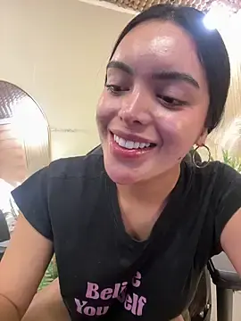 Stripchat Adult Webcam of TS-SimplyTheBest