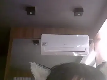 Stripchat Best Webcam of SkinnyKitten