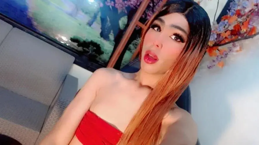 Honey_Balenciaga