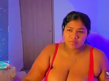 Stripchat Free Porn Cam of paola091