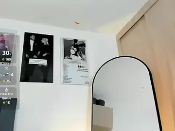 Stripchat Best live sex cam show of hollyprincess_2