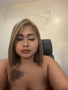 Stripchat Adult Webcam of vien_pussy69