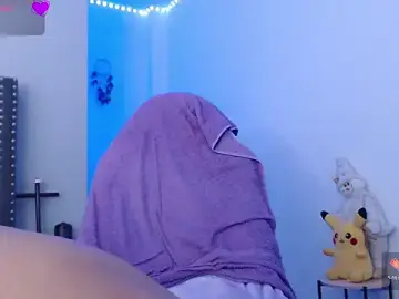 Stripchat Sex Cam of Hanna-Queenss