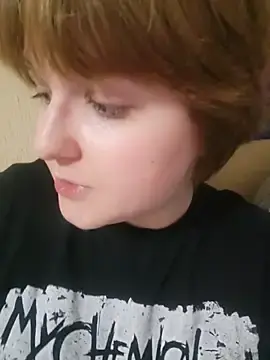 Stripchat Free Porn Cam of wehavepussies_xoxo