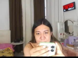 Xlovecam Private Sex Chat of HugeCockStella