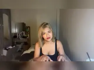 Xlovecam Live Sex of YourBestGirlX
